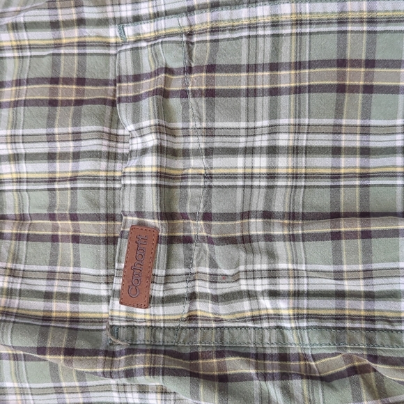 Men's Large Carhartt Plaid Button Down T-Shirt Made From 100% Cotton - Picture 4 of 9